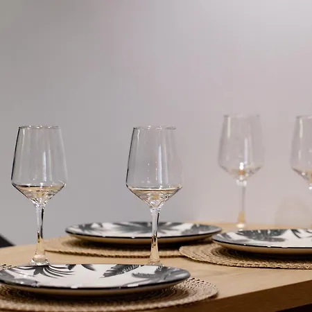 Athinais 아파트 하니오티