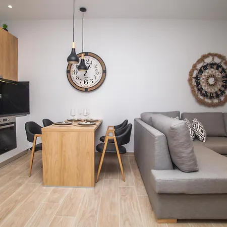 Athinais 公寓 卡尼奥提