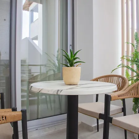 Athinais * 卡尼奥提